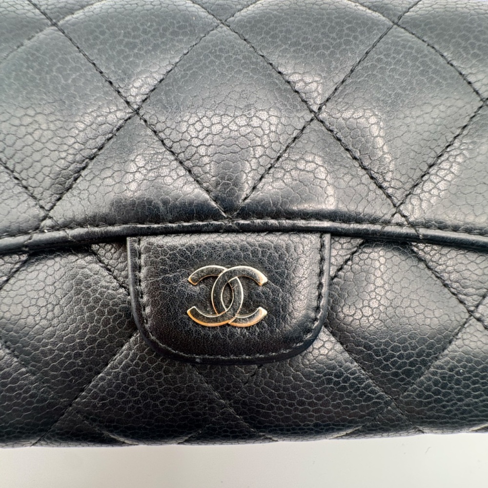 CHANEL - Lambskin Long Wallet R1.216 - Picture 3 of 7
